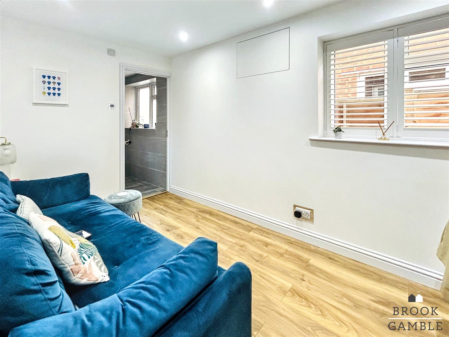 4 Bedroom House - Detached. Northbourne Road in Eastbourne, East Sussex 20